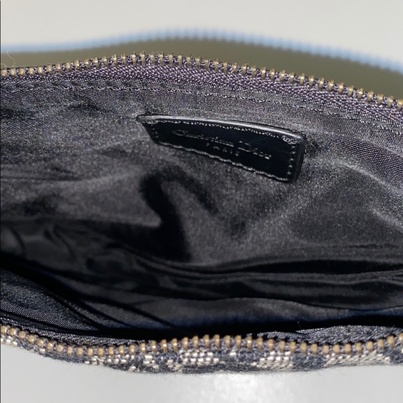 Dior Saddle Bag - Picture 5 of 9